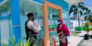 Unit Shabara Polsek Seruyan Hilir Melakukan Giat Rutin Prokes 3 M