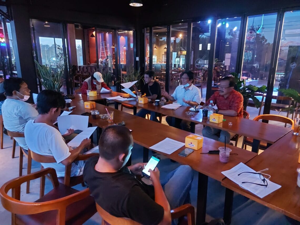 Yustinus Widodo selaku Senior Manager CSR PT IMK menyampaikan kemandirian dari lembaga-lembaga ekonomi yang terbentuk merupakan salah satu komitmen perusahaan. Foto : Ist