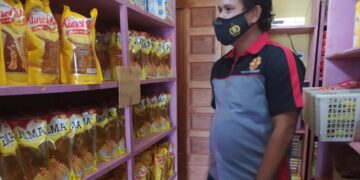 Polsek Hanau Cek Sembako Khususnya Minyak Goreng