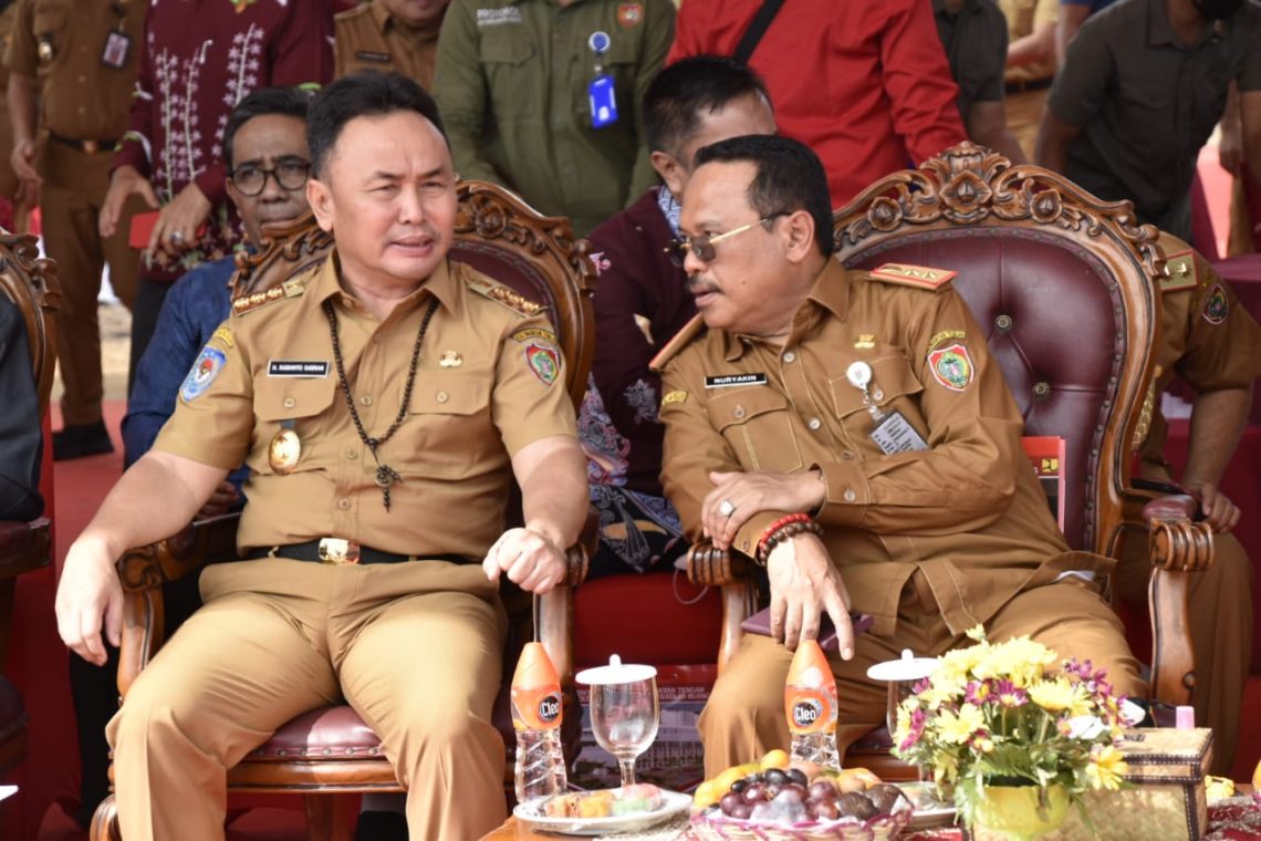 Gubernur Kalimantan Tengah, H Sugianto Sabran dan Sekda Prov. Kalteng, H Nuryakin