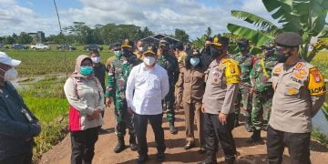 Kapolda Kalteng dan Gubernur Kunjungi Desa Belanti Siam