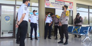 Kapolres Seruyan Sambangi Bandara Kuala Pembuang