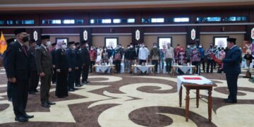 Wagub Edy Pratowo Kukuhkan Pengurus Wilayah Forum Sekretaris Daerah Kalteng Periode 2021-2024