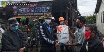 Pemkab Barut Serahkan Bantuan untuk Korban Banjir