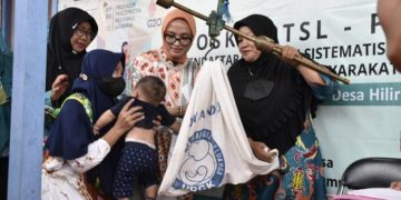 Tekan Stunting, Ketua TP-PKK l Kalteng Kunjungi Posyandu di Barsel