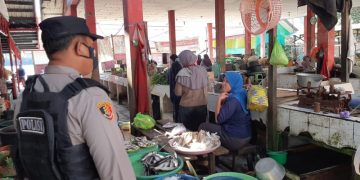 Setiap Hari Polsek Seruyan Hilir Berikan Rasa Aman Warga Dengan Patroli Pasar