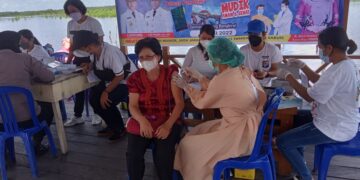 Disbudpar Gelar Vaksinasi Bagi Pengunjung Wisata Agromanasa dan Dermaga Kereng Bangkirai
