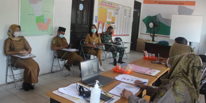 Rapat koordinasi antara Pemerintah Kota Palangka Raya melalui Tim Satgas Covid- bersama pihak pemerintah provinsi serta Kanwil Kemenag, Senin (4/1/2021). Foto : IM