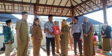 Gubernur Sugianto Berikan Sapi Kurban ke Panti Asuhan Mutiara Bunda