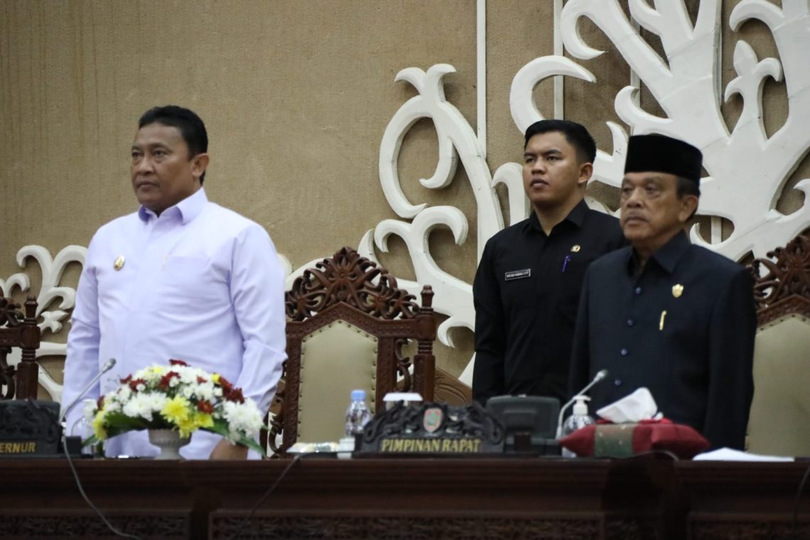 Wakil Gubernur Kalteng H. Edy Pratowo saat menghadiri secara langsung Rapur ke-6 Masa Persidangan II Tahun Sidang 2023