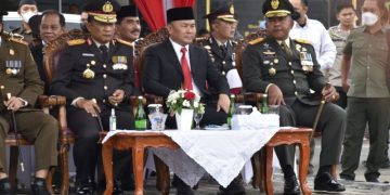 Gubernur Sugianto Sabran Hadiri Upacara Peringatan HUT ke-77 TNI