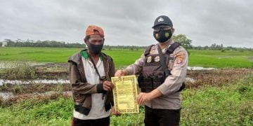 Bhabinkamtibmas Polsek Seruyan Hilir Sebarkan Maklumat Kapolda Kalteng Tentang Karhutla