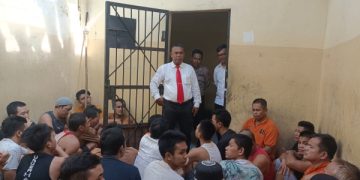 Kasat Tahti Polres Seruyan Sosialisasikan Aplikasi Besuk Tahanan Online “Seryan Sukon”