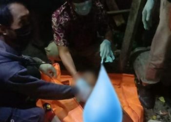 Tersengat Listrik, Pria Paruh Baya Ditemukan Tewas di Belakang Rumahnya