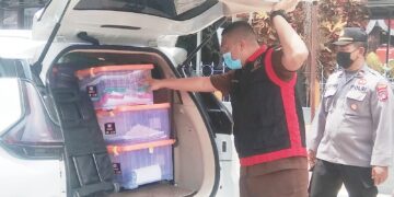 Kumpulkan Alat Bukti, Jaksa Obok-obok Kantor KPUD Kapuas