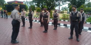 Kasat Sabhara Polres Seruyan Evaluasi Kinerja Anggota