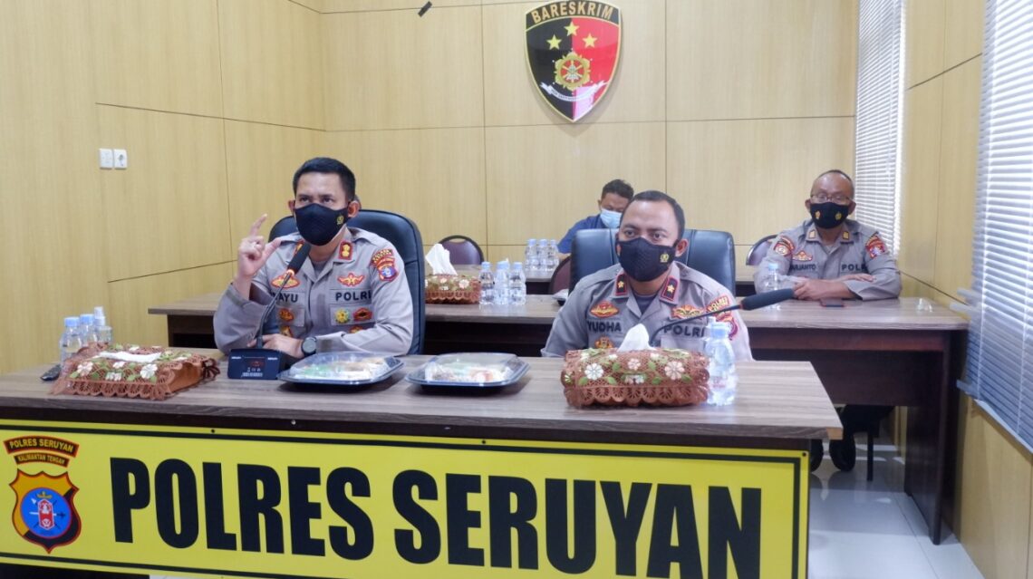 Kapolres Seruyan pimpin zoom meeting bersama Kapolsek jajaran Polres Seruyan tentang penanganan covid-19 dan antisipasi banjir, Selasa (7/9/2021). Foto : Tbn