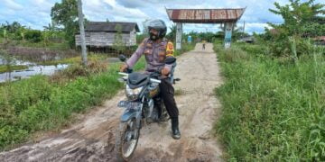 Tak Kenal Lelah Bhabinkamtibmas Polsek Serhil Sambang Warga Binaannya