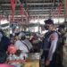Tim Yustisi Polres Seruyan Sasar Pasar Saik, Berikan Himbauan Prokes