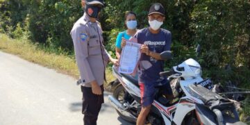 Polsek Seruyan Tengah Sebarkan Maklumat Larangan Karhutla