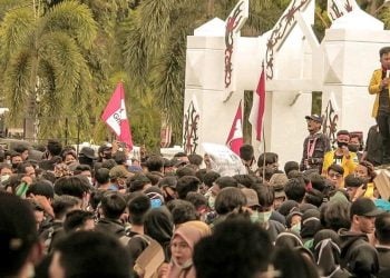 Aksi Unjuk Rasa UU Cipta Kerja di Palangka Raya Sempat Diwarnai Aksi Dorong