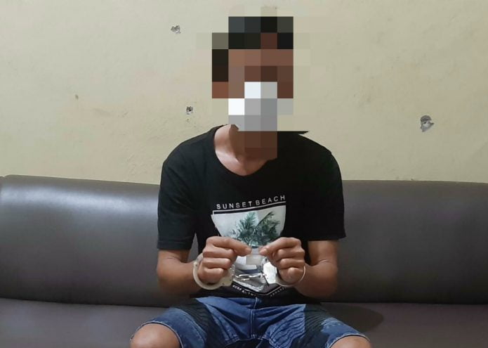 Terduga pelaku pengedar sabu di Kabupaten Gunung Mas yang ditangkap polisi. Foto : Tbn