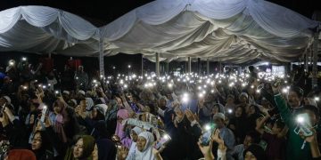 Mak Ganjar Hadiri Ceramah Kebangsaan Gus Miftah di Palangka Raya