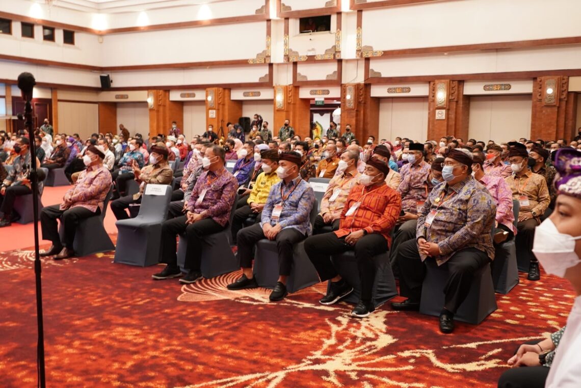 Gubernur Kalimantan Tengah (Kalteng) Sugianto Sabran menghadiri Pembukaan Rapat Kerja Nasional (Rakernas) Asosiasi Pemerintah Provinsi Seluruh Indonesia (APPSI) yang dibuka secara langsung oleh Wakil Presiden (Wapres) Ma'ruf Amin, Senin (9/5/2022) malam