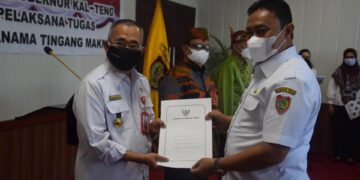 Wagub Edy Pratowo Saksikan Sertijab Badan Pengawas dan Direksi PD Banama Tingang Makmur