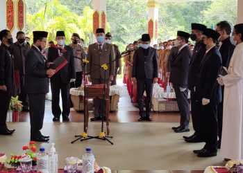 Pransang – Rustianto Dilantik Jadi Pj Sekda dan Kabag Hukum Pemkab Katingan