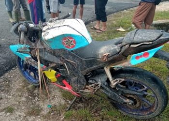 Hantam Siring Draenase, Pengendara Yamaha R15 Tewas Dalam Laka Tunggal