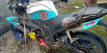 Hantam Siring Draenase, Pengendara Yamaha R15 Tewas Dalam Laka Tunggal