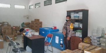 Jaga Vaksin Covid-19, Polsek Seruyan Hilir Laksanakan Pam di Puskesmas