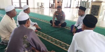 Pastikan Sitkamtimbmas Tetap Kondusif, Polsek Hanau Safari Mesjid