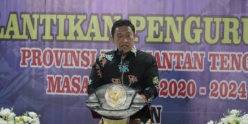 Wagub Kalteng Hadiri Pelantikan Pengprov PBSI Kalteng Masa Bakti 2020-2024