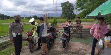 Asiik Nongkrong di Buper Bangi Wa’o, Kerumunan ABG Ini Dibubarkan Polisi