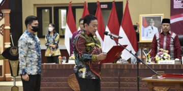 Wagub Edy Pratowo Lantik Komisaris dan Direktur PT. Jamkrida Kalteng