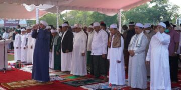 Pemprov. Kalteng Gelar Salat Iduladha 1443 H di Halaman Kantor Gubernur