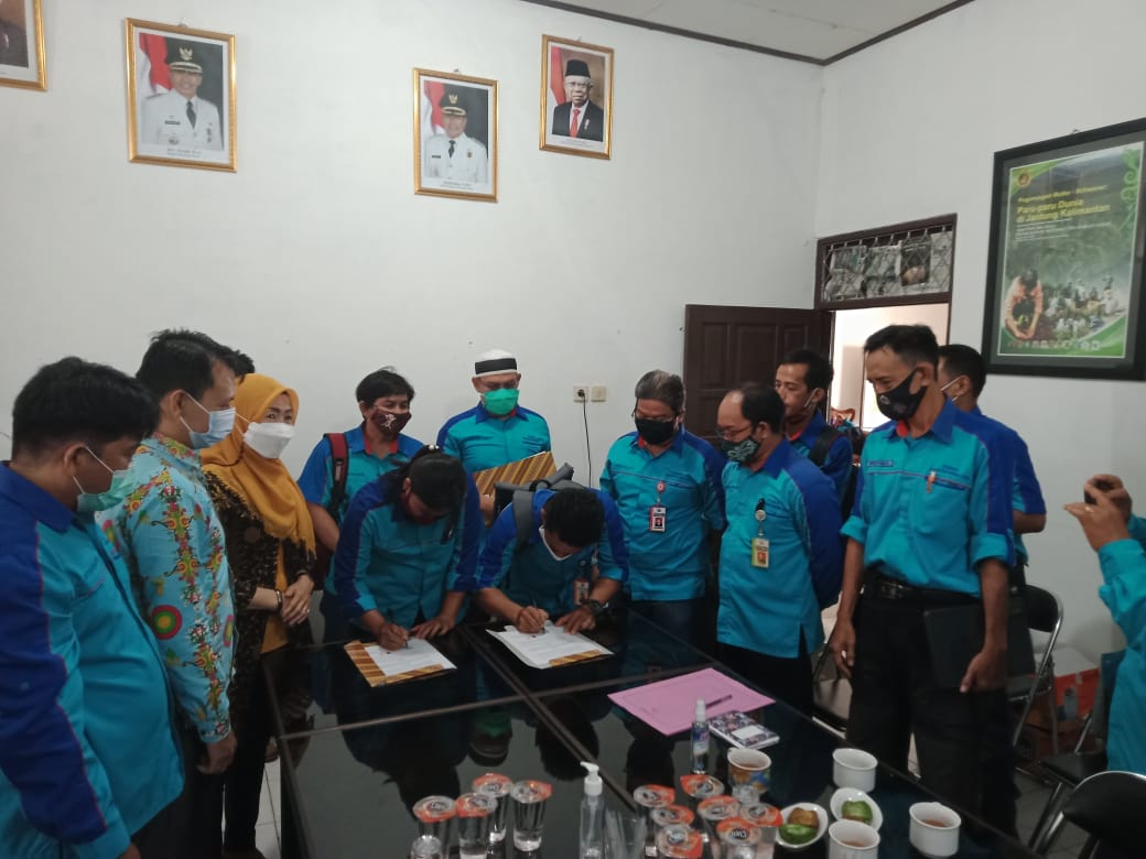 TPP-P3MD akan dikontrak kembali bertempat di Aula Dinas Permberdayaan Masyarakat dan Desa (DPMD) Kabupaten Murung Raya, Kamis (11/02/2021). Foto : Kpl