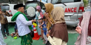 Gubernur Kalteng Lakukan Safari Jumat Berkah, Dorong Semangat Berbagi