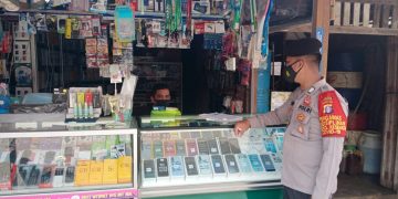 Patroli Rumah ke Rumah, Polsek Rungan Edukasi Pentingnya Prokes Covid-19