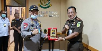 Setelah Danrem, Kapolda Kalteng Kunjungi Kajati