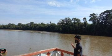 Polsek Seruyan Tengah Cek Debit Air Sungai Seruyan