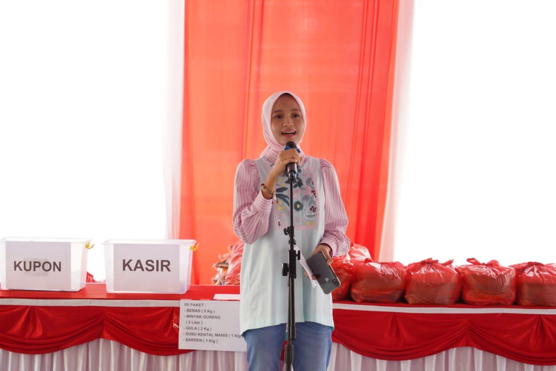 Ketua TP-PKK Prov. Kalteng Ivo Sugianto Sabran saat menyampaikan sambutannya