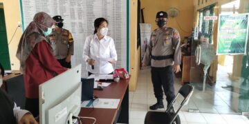 Polsek Seruyan Hilir Laksanakan Pengamanan Vaksinasi Covid-19