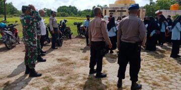 Kasatpolairud Laksanakan Pengamanan Vaksinasi Covid-19 di Sekolah