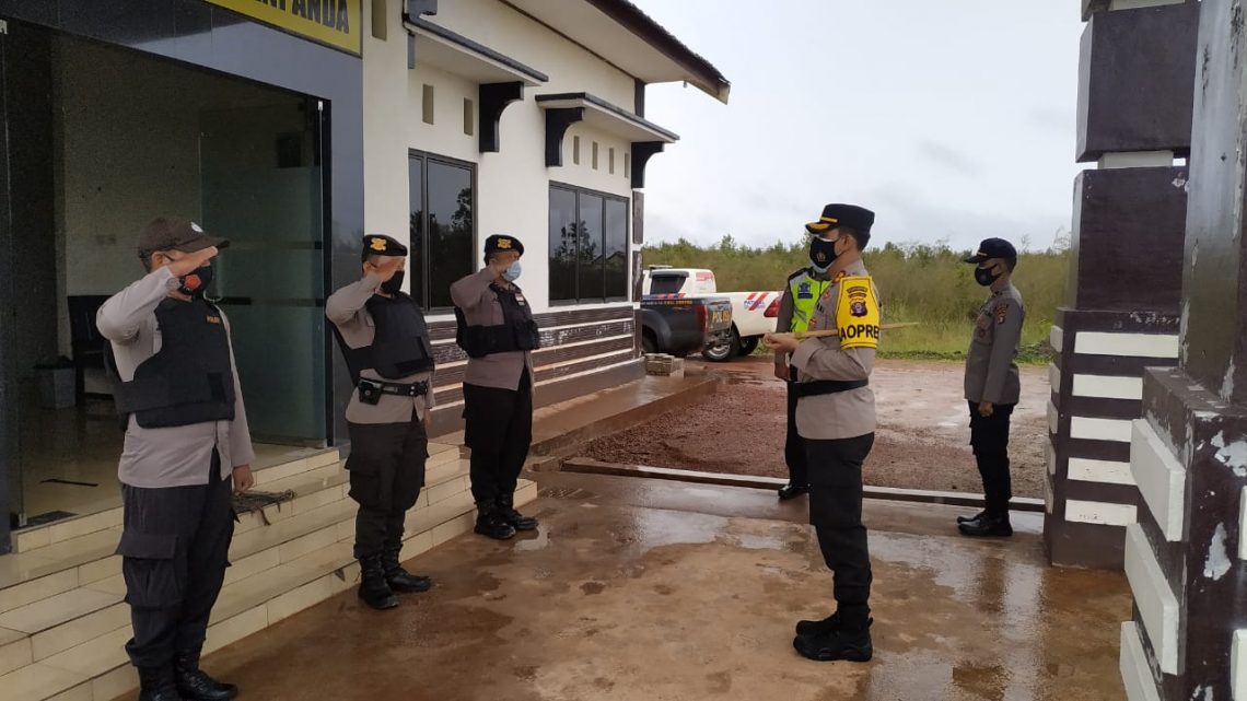 Kapolres Seruyan, AKBP Bayu Wicaksono, S.H., S.I.K., M.Si., melakukan kunjungan kerja bersama sejumlah Pejabat Utama Polres Seruyan, Kamis (14/01/2021) pagi. Foto : TN