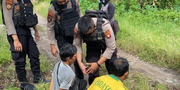 Gerebek Judi Sabung Ayam, Ditsamapta Polda Kalteng Amankan 4 Terduga Pelaku