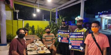 Tim Yustisi Polres Seruyan Terus Ingatkan Warga Patuhi Prokes