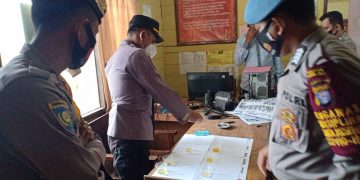 Personel Polsek Seruyan Tengah Dites Urine